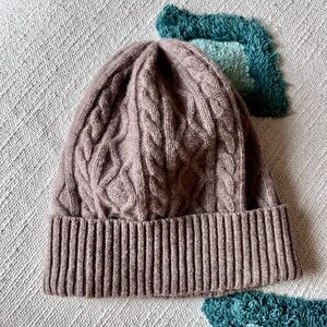 Cashmere cable knit beanie fisherman hat